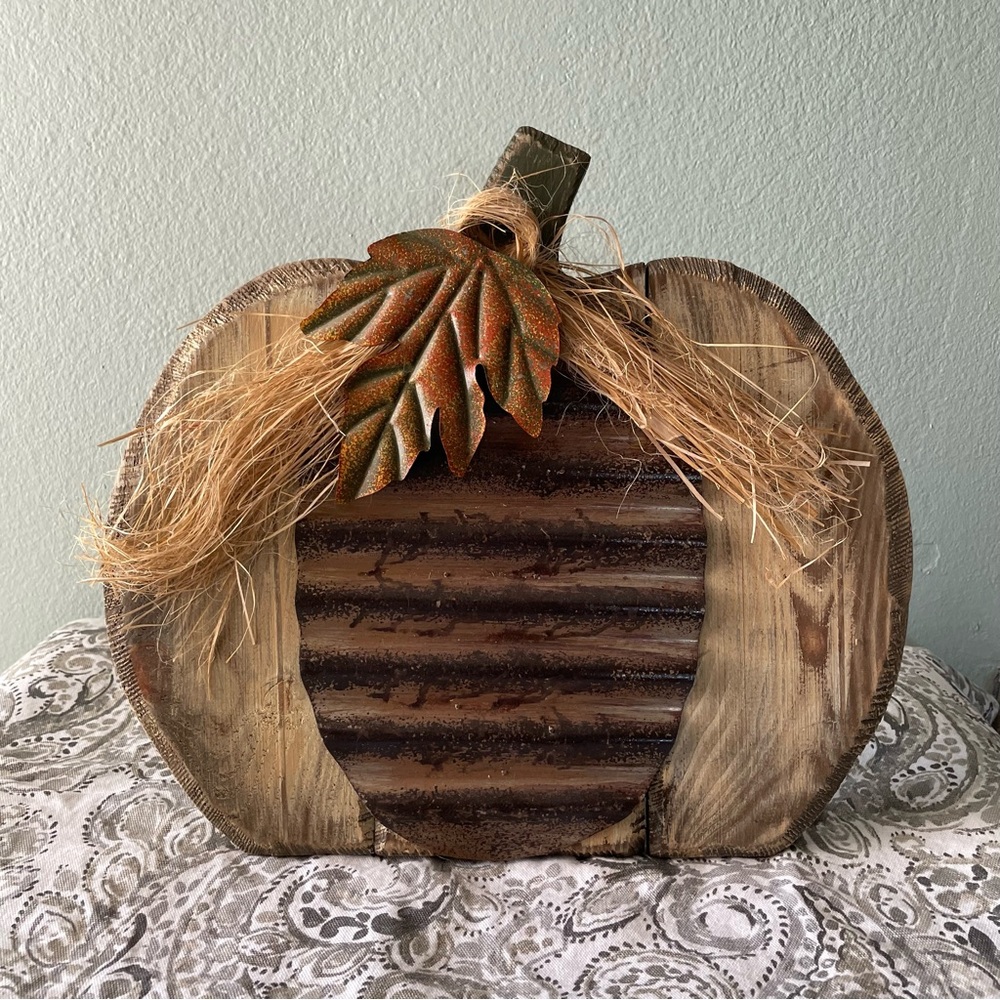 Large Standing Wooden Metal Rustic Pumpkin Fall Decor
